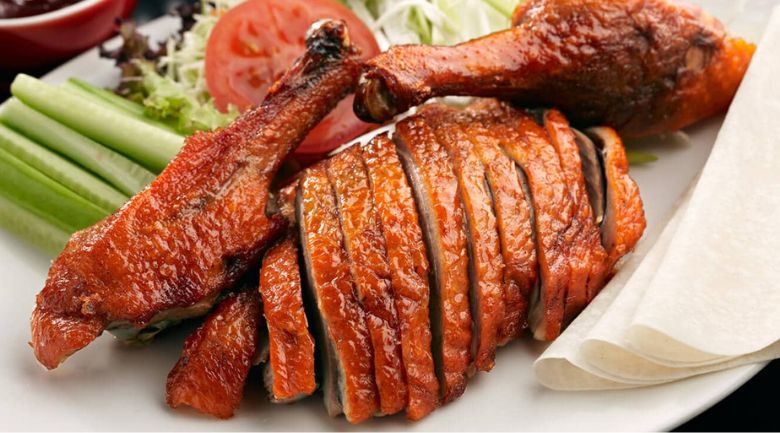 Các cách chặt vịt luộc vịt quay nhanh đẹp không bị nát cach-chat-vit-1