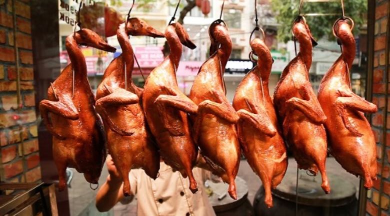Cách làm vịt quay bằng nồi chiên không dầu, lu, chảo đơn giản cach-lam-vit-quay-3