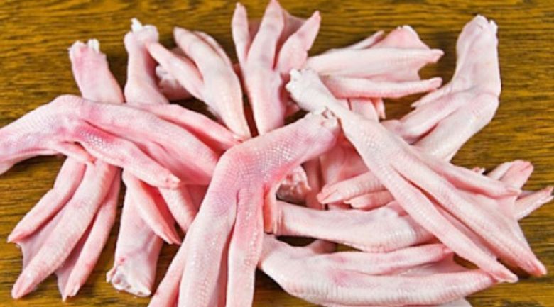 Hướng dẫn cách làm chân ngan luộc mềm không nứt siêu ngon chan-ngan-luoc-2